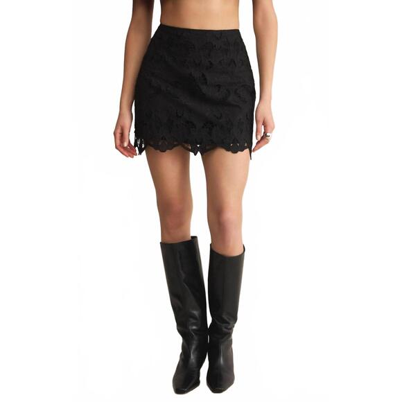 NEW Z SUPPLY siren lace embroidered mini skirt in black